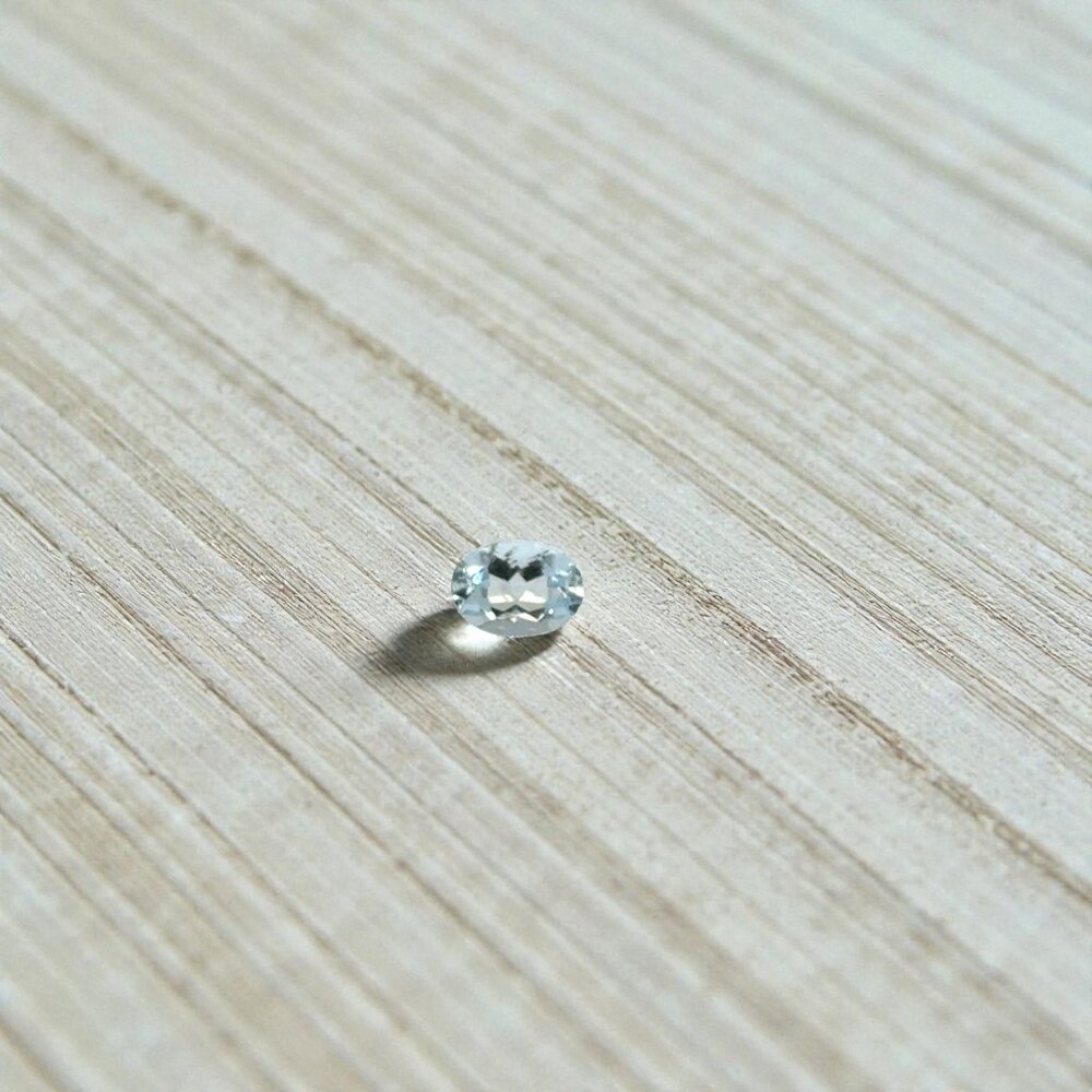 0.69 Carat Oval Aquamarine Gemstone - Live Show Listing